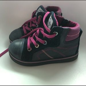 shoes,size 23,absolutely new